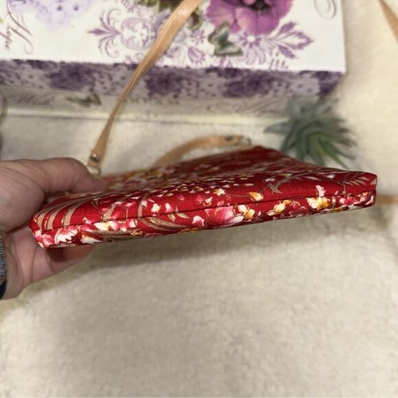 Red Ivory Blue Metallic Gold Floral Thailand Elephant Patch Small Crossbody - Picture 4 of 10